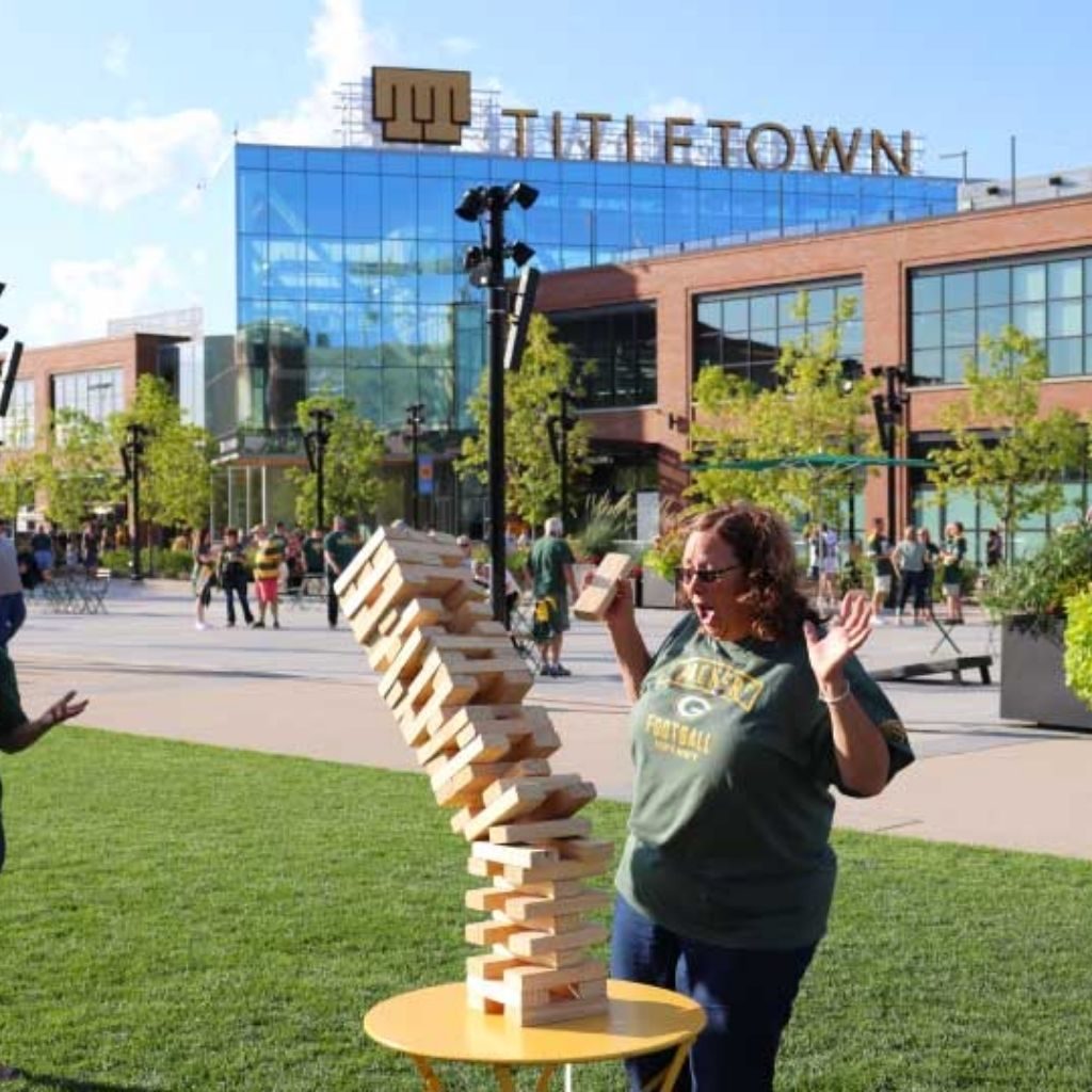 TITLETOWN PARK OPENS FOR ACTIVITIES